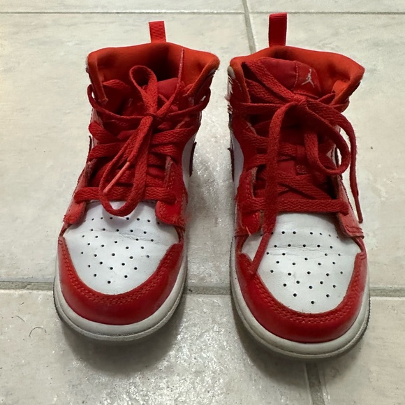 Nike air Jordan’s - Picture 2 of 4